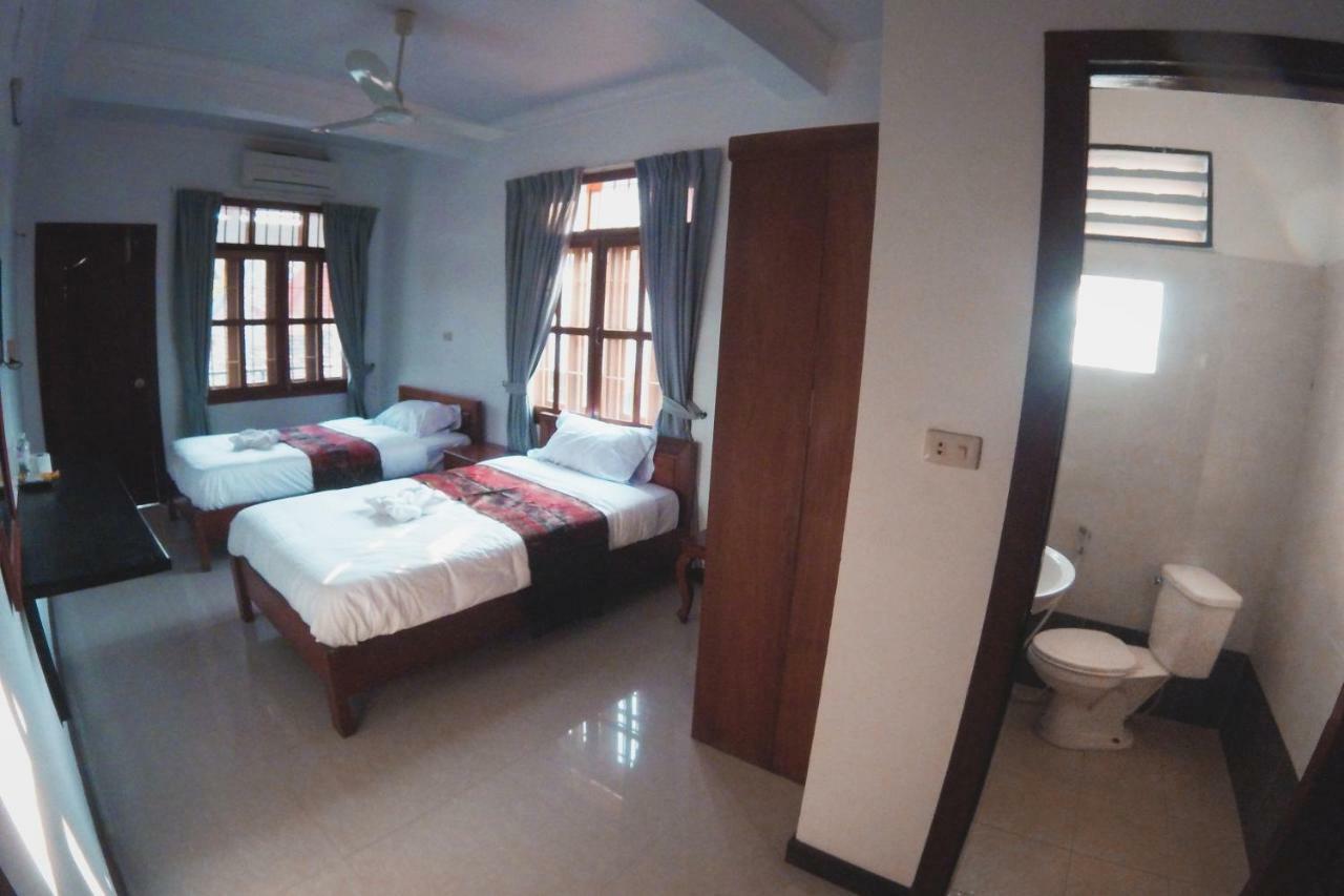 Latinos Hostel Siem Reap Exterior foto